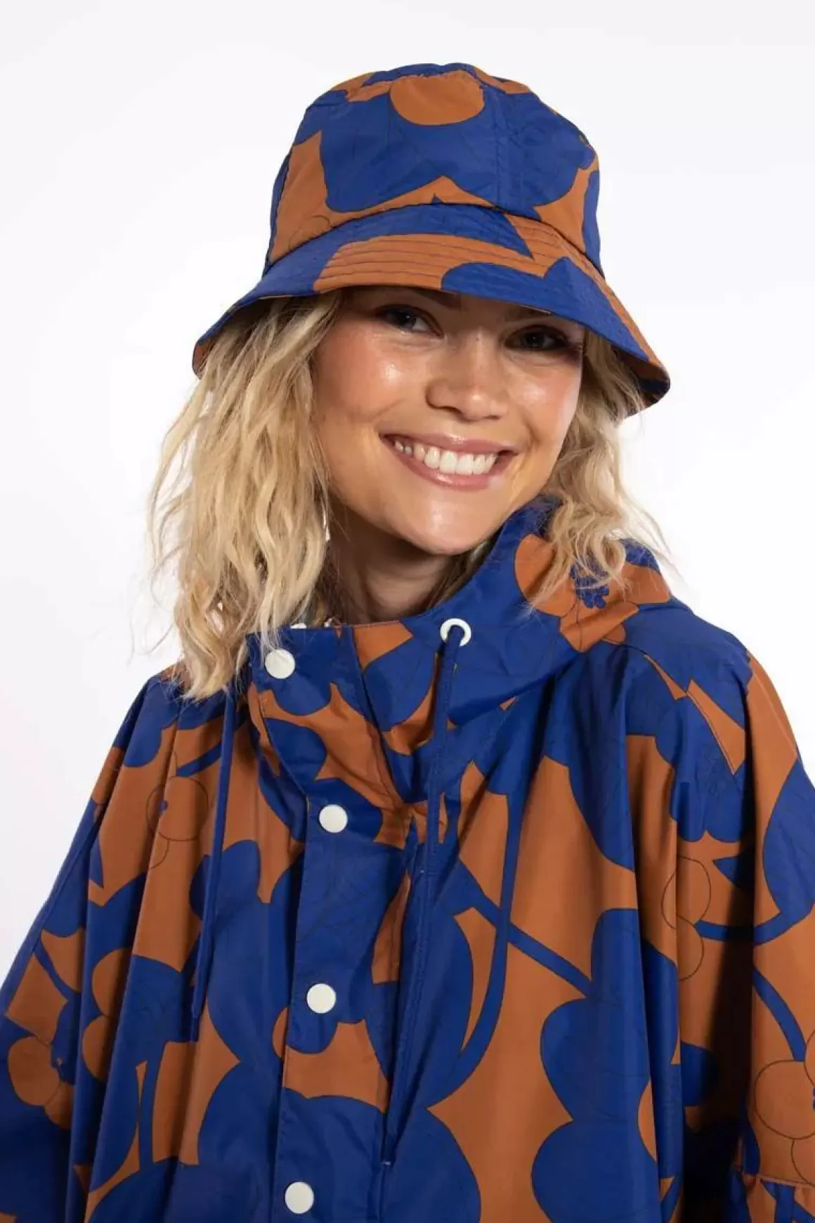 Damen Danefæ Danebucket Rain Hat Occer/Royal Blue Bloom Boom