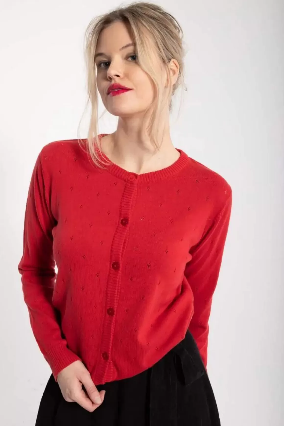 Damen Danefæ Danesaga Hole Knit Cardigan Dk Red