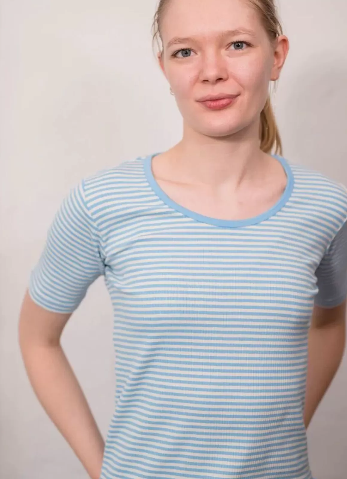 Damen Danefæ Ess - Organic Danegudhjem Tee Baby Blue/Chalk